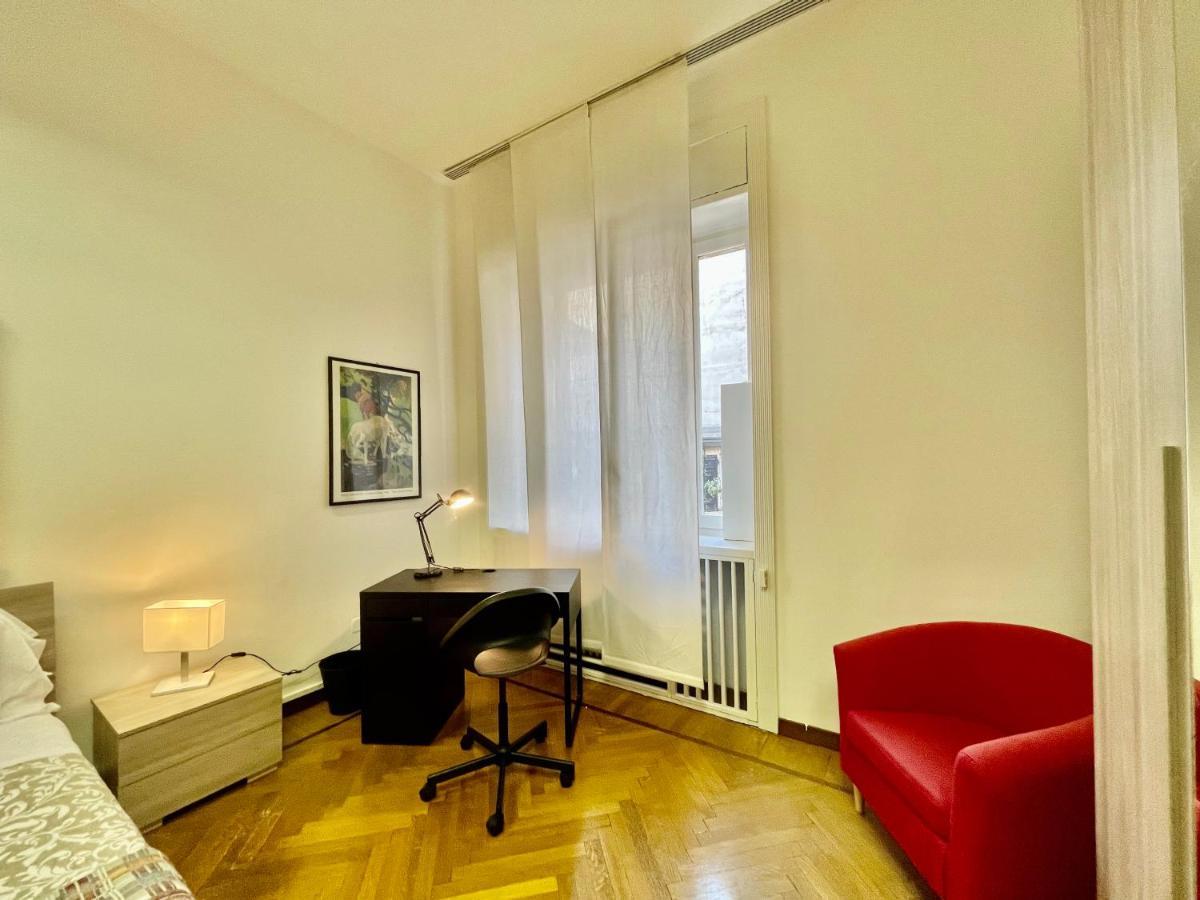 Central Apartment Milano Eksteriør billede