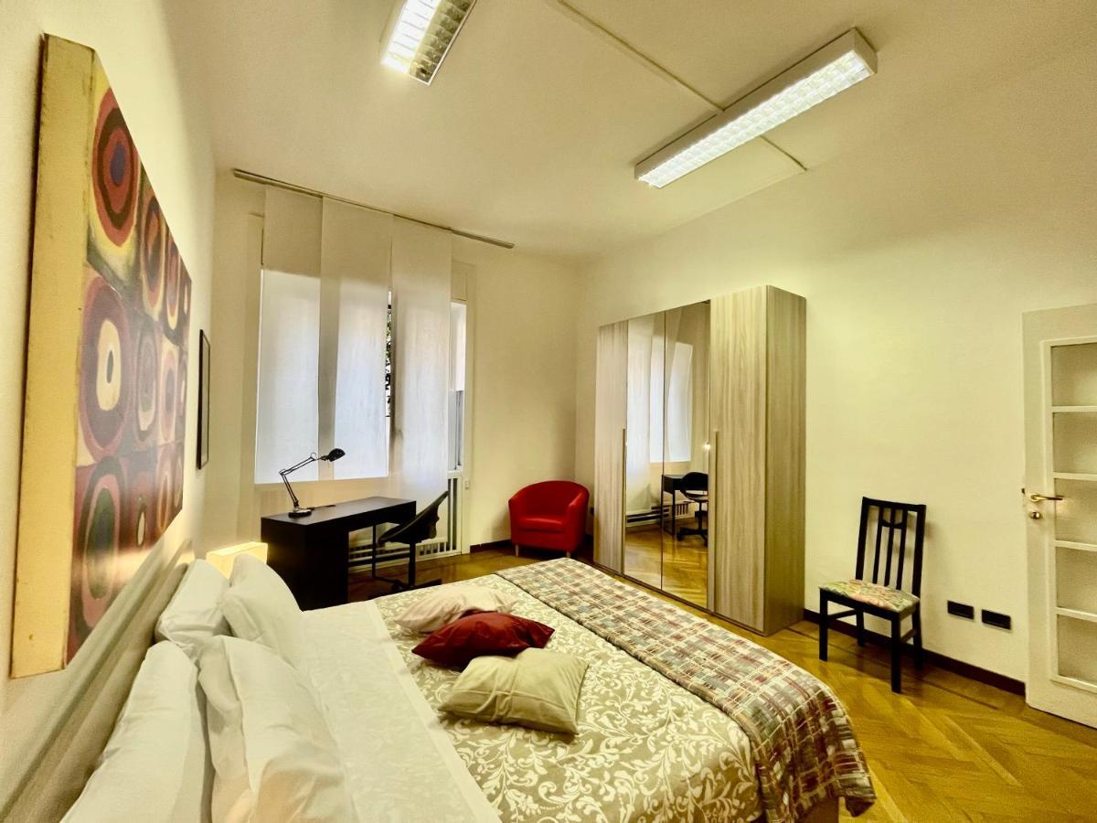 Central Apartment Milano Eksteriør billede