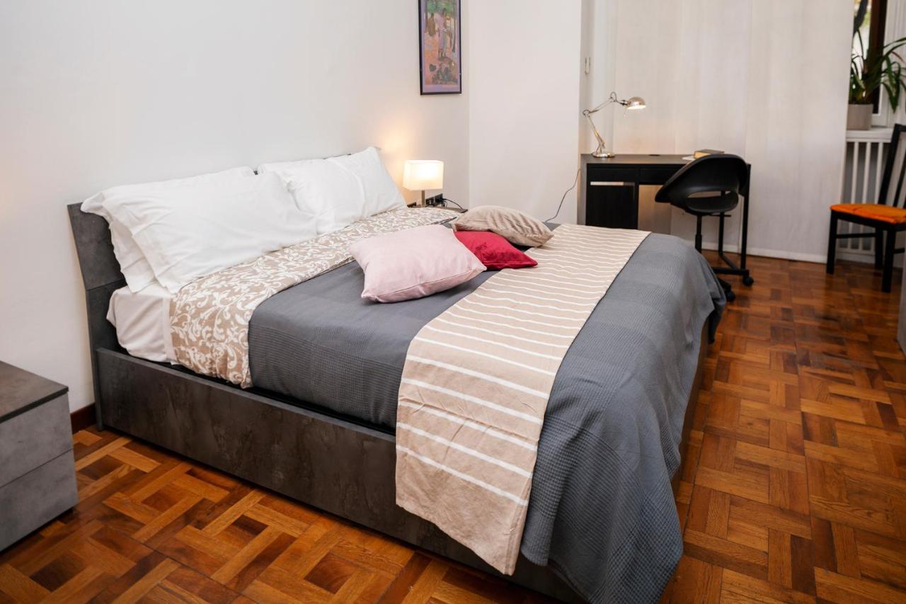 Central Apartment Milano Eksteriør billede