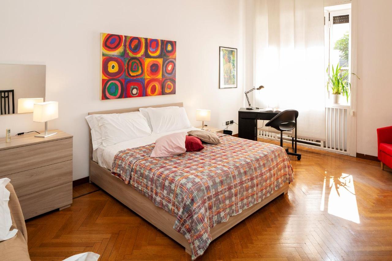 Central Apartment Milano Eksteriør billede