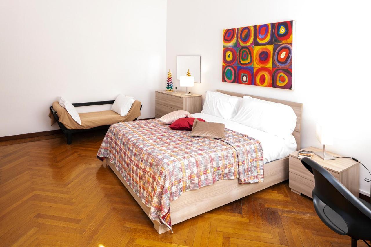 Central Apartment Milano Eksteriør billede