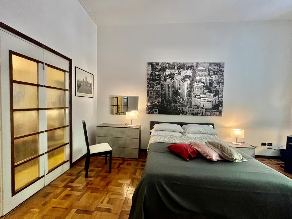 Central Apartment Milano Eksteriør billede